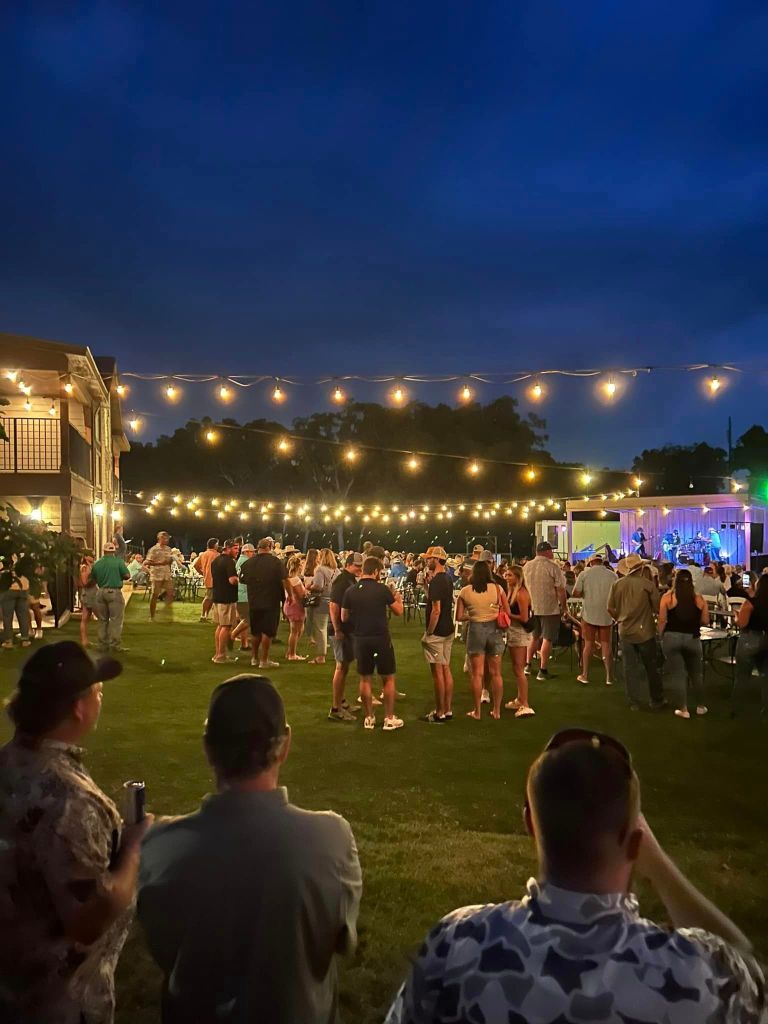 445387145 772424281539731 1150130663494921606 n